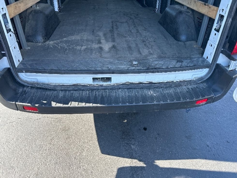 Cargo Van (Panel Van)-Light and Medium Duty Trucks-Ford-2020-Transit 250-West Sacramento-CA-71,402\n\t\tmiles-$ 40,250 - Image 9