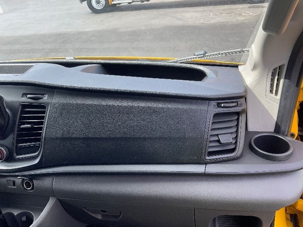 2020 Ford Transit photo 19