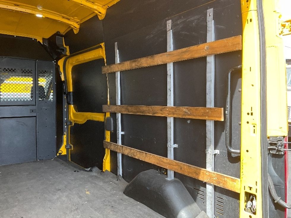 Cargo Van (Panel Van)-Light and Medium Duty Trucks-Ford-2020-Transit 250-West Sacramento-CA-89,809\n\t\tmiles-$ 28,250 - Image 11