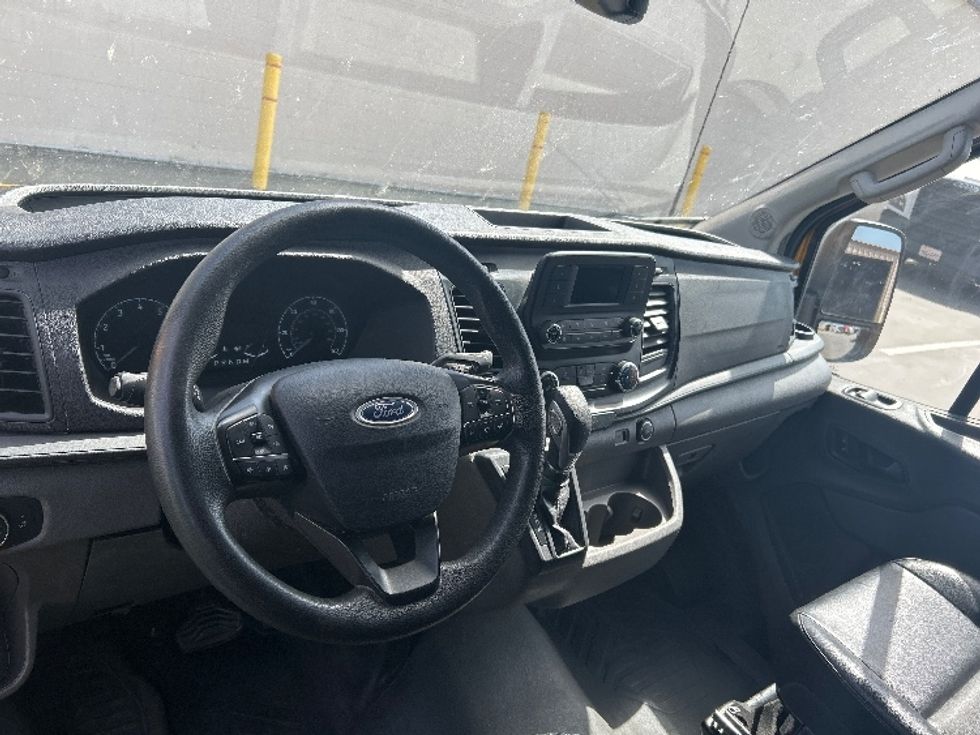 Cargo Van (Panel Van)-Light and Medium Duty Trucks-Ford-2020-Transit 250-West Sacramento-CA-96,878\n\t\tmiles-$ 28,250 - Image 17