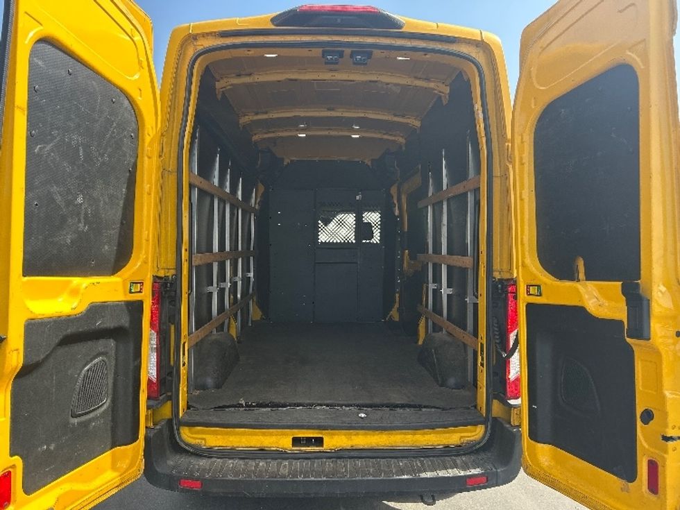 Cargo Van (Panel Van)-Light and Medium Duty Trucks-Ford-2020-Transit 250-West Sacramento-CA-96,878\n\t\tmiles-$ 28,250 - Image 8