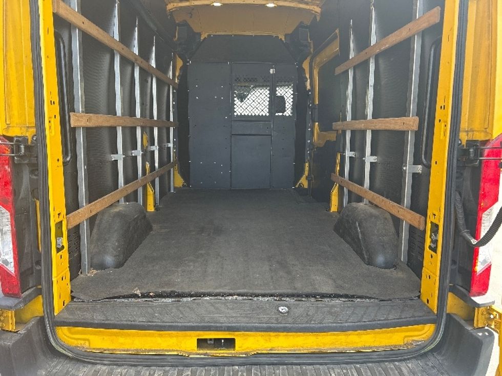 Cargo Van (Panel Van)-Light and Medium Duty Trucks-Ford-2020-Transit 250-West Sacramento-CA-96,878\n\t\tmiles-$ 28,250 - Image 9