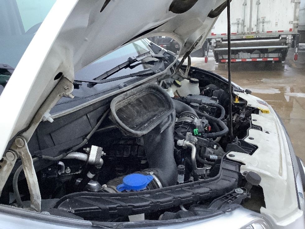 Cargo Van (Panel Van)-Light and Medium Duty Trucks-Ford-2020-Transit 250-Winnipeg-MB-66,197\n\t\tkm-$ 41,000 - Image 25