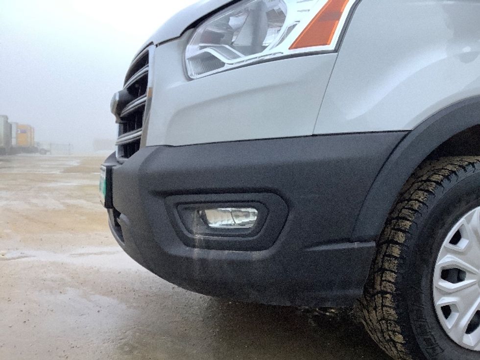 Cargo Van (Panel Van)-Light and Medium Duty Trucks-Ford-2020-Transit 250-Winnipeg-MB-66,197\n\t\tkm-$ 41,000 - Image 29