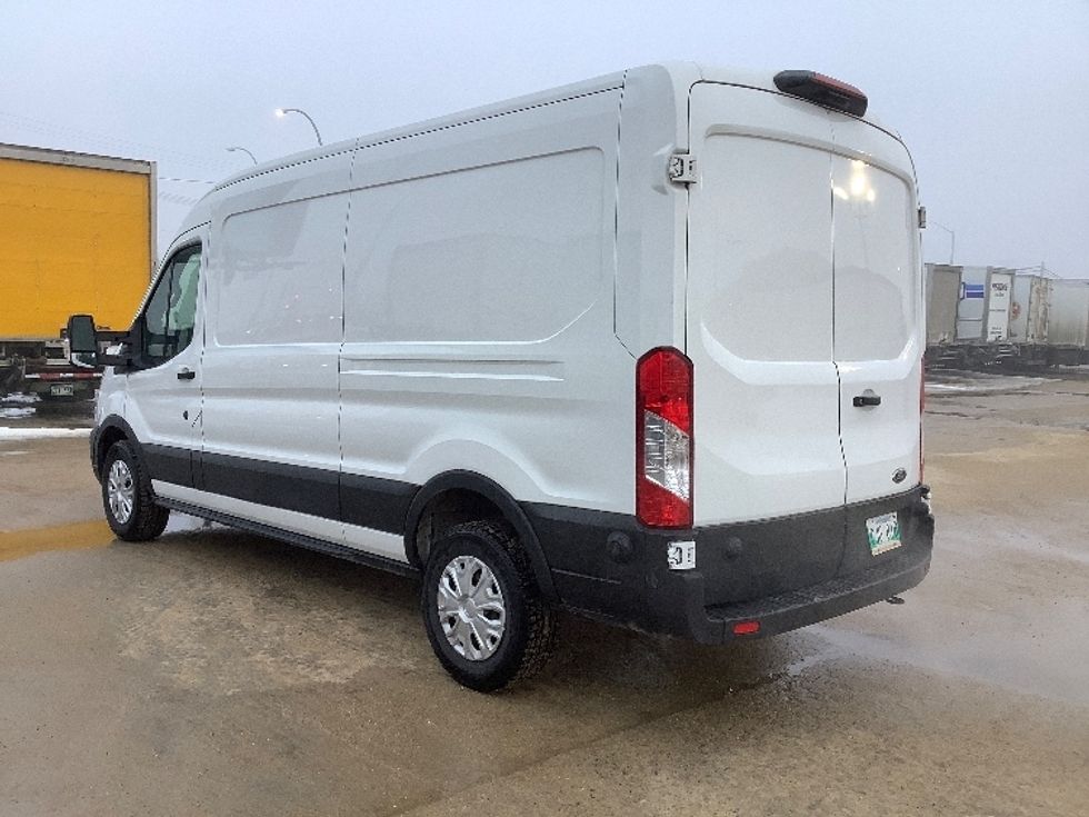 Cargo Van (Panel Van)-Light and Medium Duty Trucks-Ford-2020-Transit 250-Winnipeg-MB-66,197\n\t\tkm-$ 41,000 - Image 6