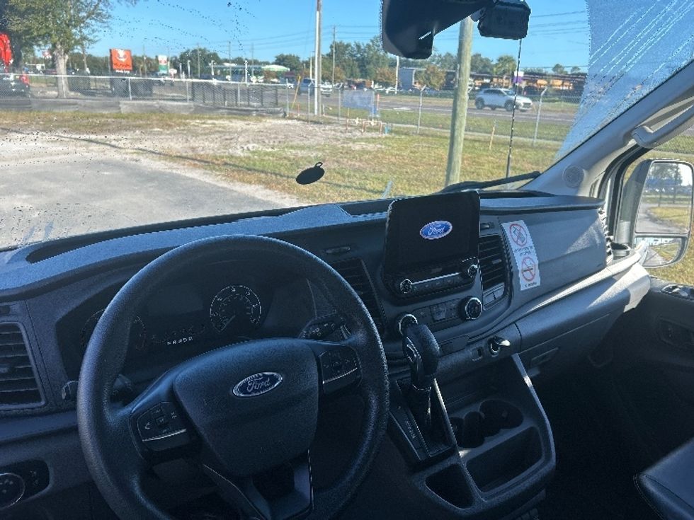 Cargo Van (Panel Van)-Light and Medium Duty Trucks-Ford-2020-Transit 350-Apopka-FL-41,167\n\t\tmiles-$ 39,500 - Image 18