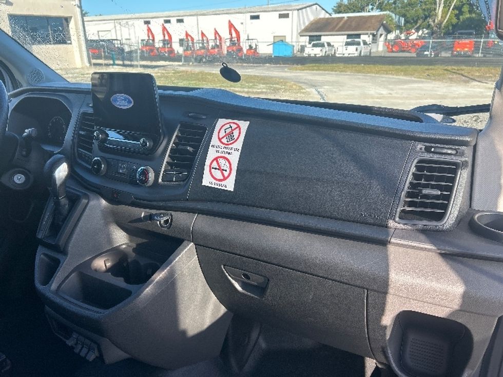 Cargo Van (Panel Van)-Light and Medium Duty Trucks-Ford-2020-Transit 350-Apopka-FL-41,167\n\t\tmiles-$ 39,500 - Image 21