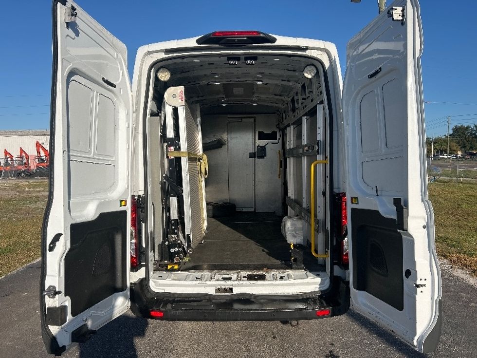 Cargo Van (Panel Van)-Light and Medium Duty Trucks-Ford-2020-Transit 350-Apopka-FL-41,167\n\t\tmiles-$ 39,500 - Image 8