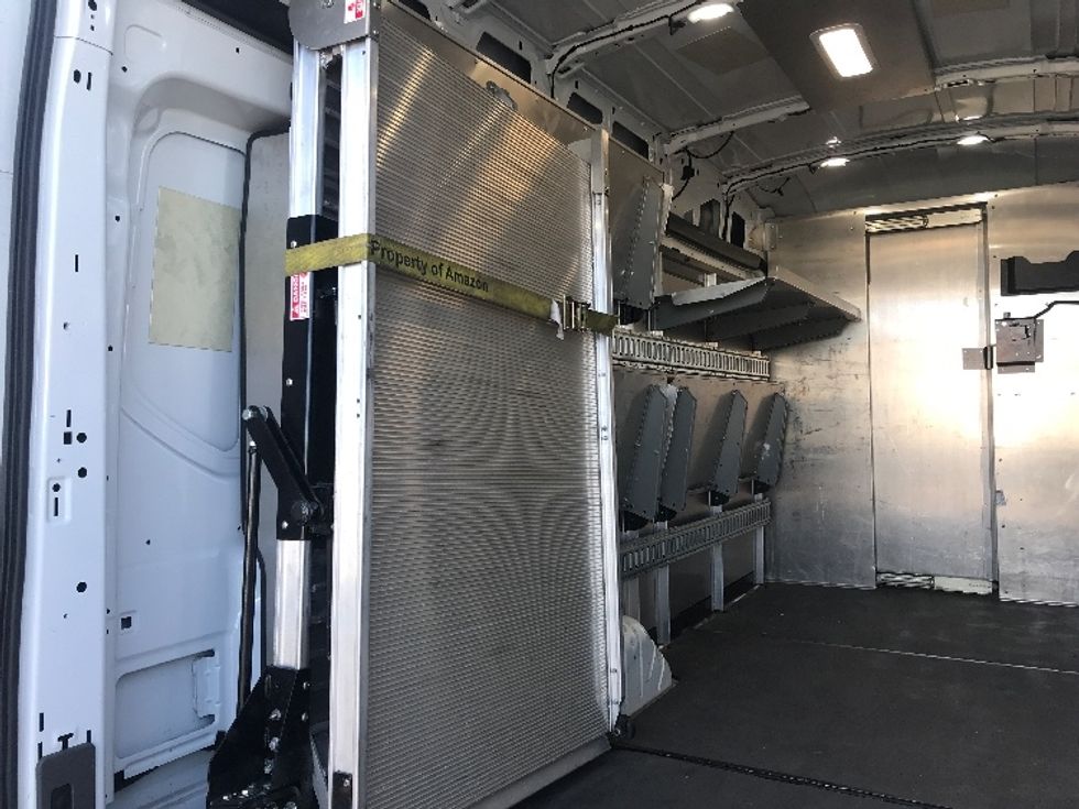 Cargo Van (Panel Van)-Light and Medium Duty Trucks-Ford-2020-Transit 350-Bensalem-PA-57,098\n\t\tmiles-$ 39,000 - Image 10