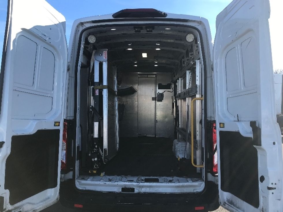 Cargo Van (Panel Van)-Light and Medium Duty Trucks-Ford-2020-Transit 350-Bensalem-PA-57,098\n\t\tmiles-$ 39,000 - Image 8