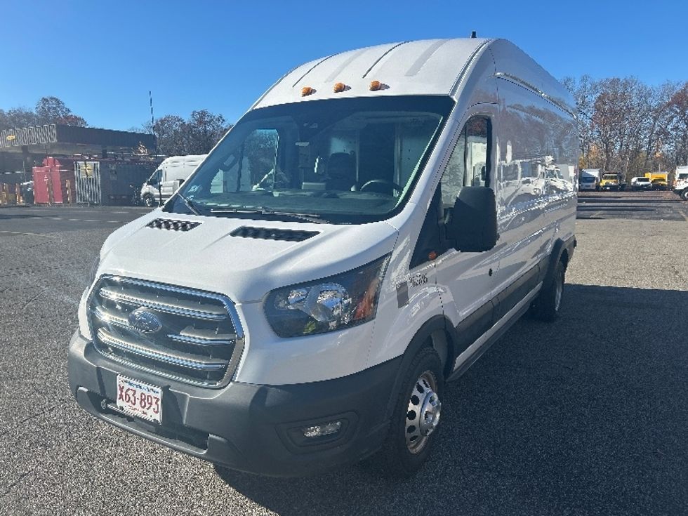 Cargo Van (Panel Van)-Light and Medium Duty Trucks-Ford-2020-Transit 350-Braintree-MA-30,375\n\t\tmiles-$ 40,500 - Image 3