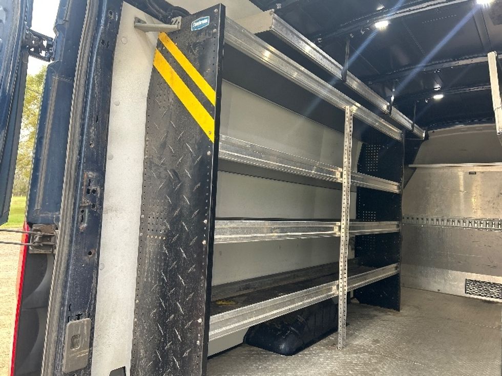 Cargo Van (Panel Van)-Light and Medium Duty Trucks-Ford-2020-Transit 350-Brooklyn Park-MN-121,563\n\t\tmiles-$ 27,250 - Image 11