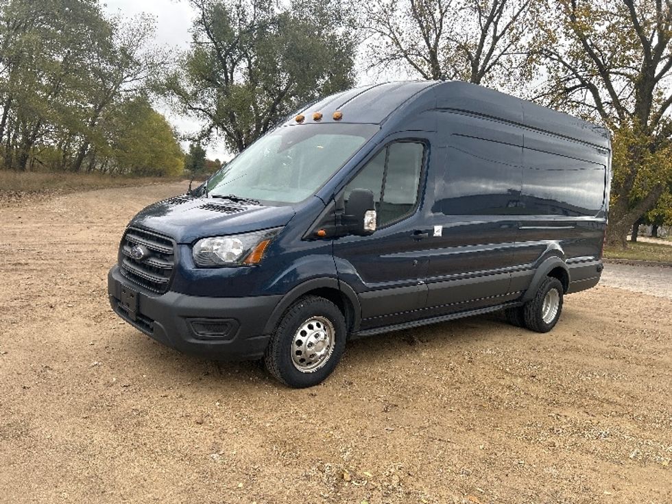 Cargo Van (Panel Van)-Light and Medium Duty Trucks-Ford-2020-Transit 350-Brooklyn Park-MN-121,563\n\t\tmiles-$ 27,250 - Image 3