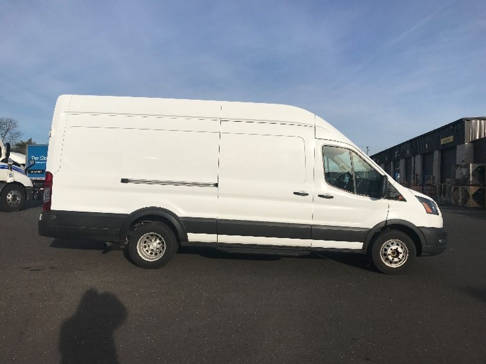 Cargo Van (Panel Van)-Light and Medium Duty Trucks-Ford-2020-Transit 350-Burlington-NJ-74,453\n\t\tmiles-$ 37,500 - Image 15