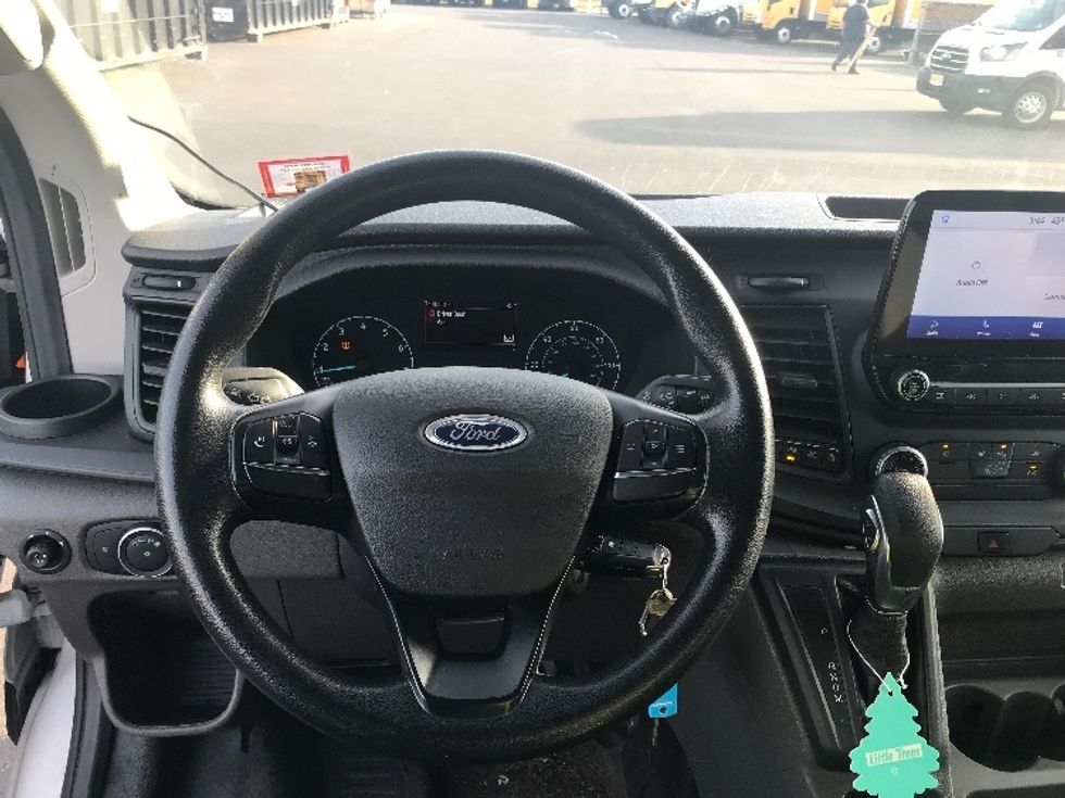 Cargo Van (Panel Van)-Light and Medium Duty Trucks-Ford-2020-Transit 350-Burlington-NJ-74,453\n\t\tmiles-$ 37,500 - Image 18