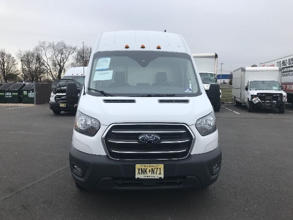 Cargo Van (Panel Van)-Light and Medium Duty Trucks-Ford-2020-Transit 350-Burlington-NJ-74,453\n\t\tmiles-$ 37,500 - Image 2