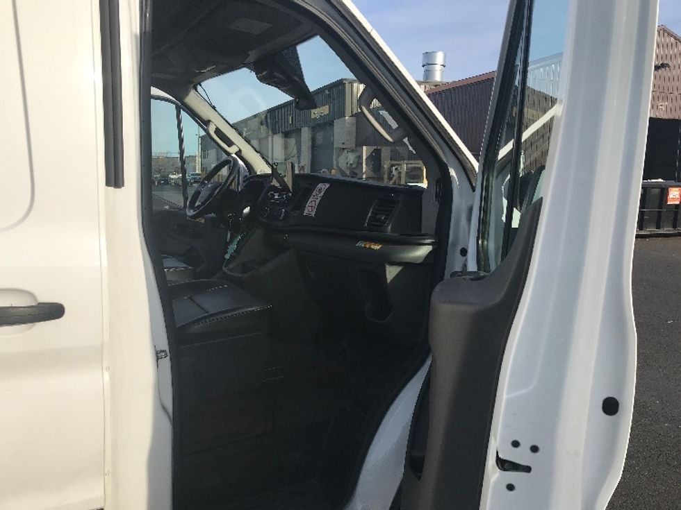 Cargo Van (Panel Van)-Light and Medium Duty Trucks-Ford-2020-Transit 350-Burlington-NJ-74,453\n\t\tmiles-$ 37,500 - Image 20