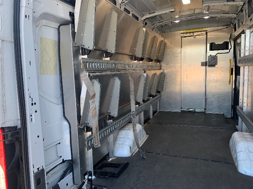 Cargo Van (Panel Van)-Light and Medium Duty Trucks-Ford-2020-Transit 350-Charlotte-NC-30,084\n\t\tmiles-$ 41,250 - Image 23