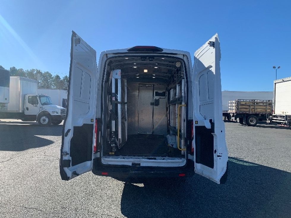 Cargo Van (Panel Van)-Light and Medium Duty Trucks-Ford-2020-Transit 350-Charlotte-NC-30,084\n\t\tmiles-$ 41,250 - Image 7