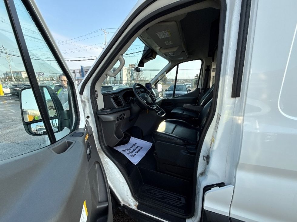 Cargo Van (Panel Van)-Light and Medium Duty Trucks-Ford-2020-Transit 350-Chicago (Melrose Park)-IL-40,895\n\t\tmiles-$ 39,000 - Image 14