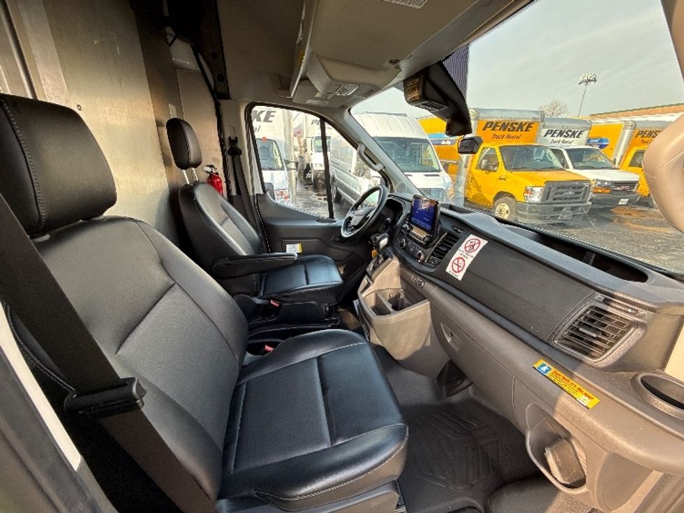 Cargo Van (Panel Van)-Light and Medium Duty Trucks-Ford-2020-Transit 350-Chicago (Melrose Park)-IL-40,895\n\t\tmiles-$ 39,000 - Image 20