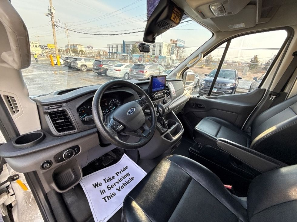 Cargo Van (Panel Van)-Light and Medium Duty Trucks-Ford-2020-Transit 350-Chicago (Melrose Park)-IL-40,895\n\t\tmiles-$ 39,000 - Image 15