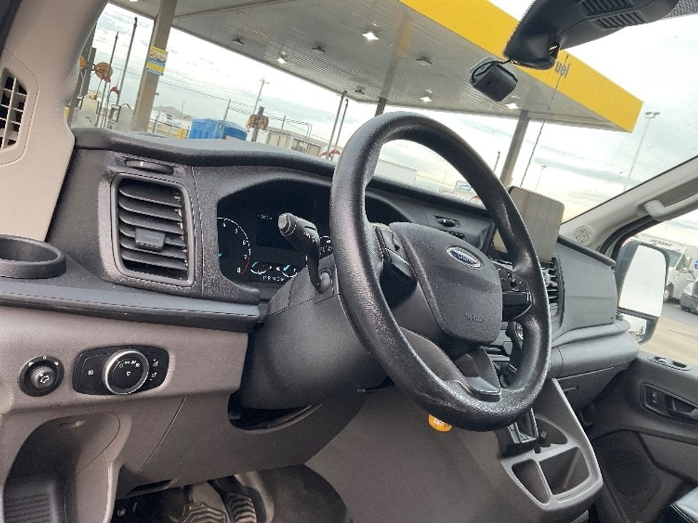 Cargo Van (Panel Van)-Light and Medium Duty Trucks-Ford-2020-Transit 350-Chicago (Melrose Park)-IL-46,241\n\t\tmiles-$ 41,000 - Image 14