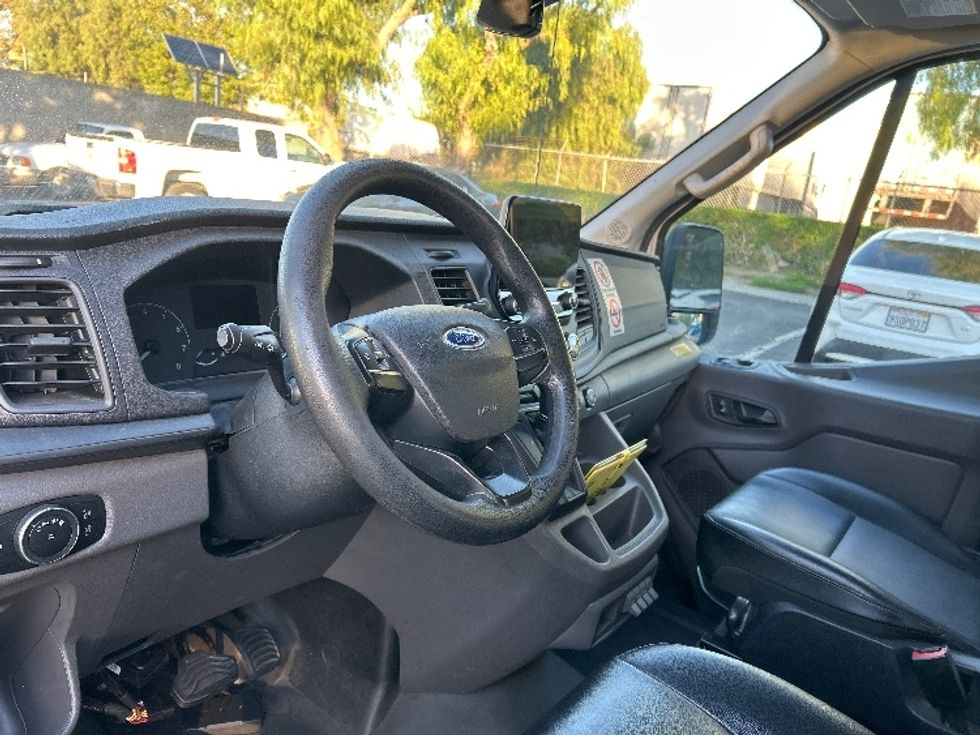 Cargo Van (Panel Van)-Light and Medium Duty Trucks-Ford-2020-Transit 350-City Of Industry-CA-103,202\n\t\tmiles-$ 36,000 - Image 17
