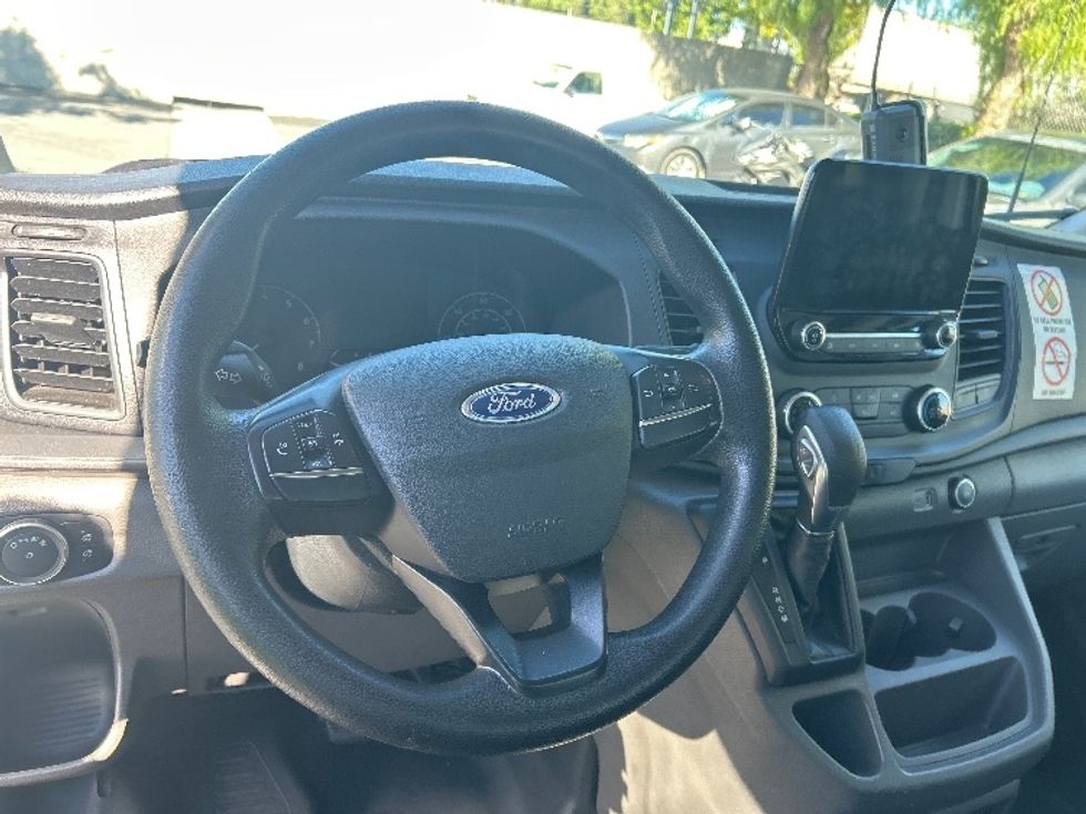Cargo Van (Panel Van)-Light and Medium Duty Trucks-Ford-2020-Transit 350-City Of Industry-CA-63,867\n\t\tmiles-$ 39,500 - Image 18