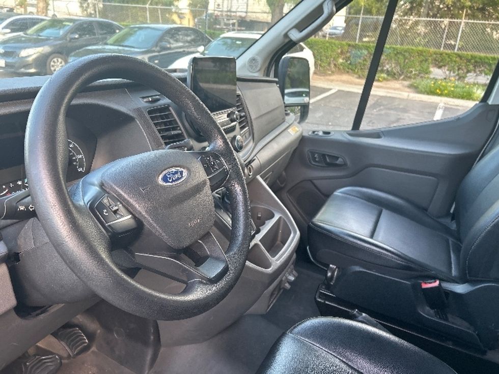 Cargo Van (Panel Van)-Light and Medium Duty Trucks-Ford-2020-Transit 350-City Of Industry-CA-73,961\n\t\tmiles-$ 38,500 - Image 17