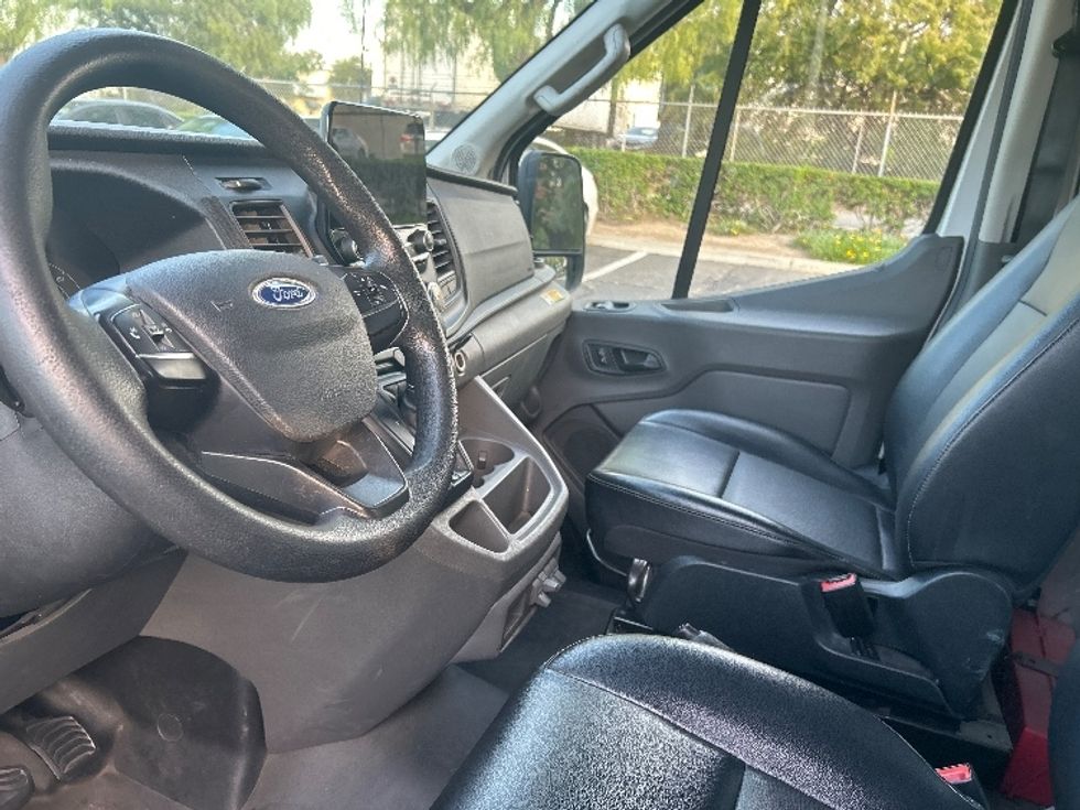 Cargo Van (Panel Van)-Light and Medium Duty Trucks-Ford-2020-Transit 350-City Of Industry-CA-73,961\n\t\tmiles-$ 38,500 - Image 19