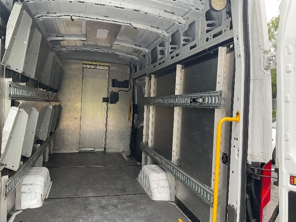 Cargo Van (Panel Van)-Light and Medium Duty Trucks-Ford-2020-Transit 350-City Of Industry-CA-87,206\n\t\tmiles-$ 37,000 - Image 12