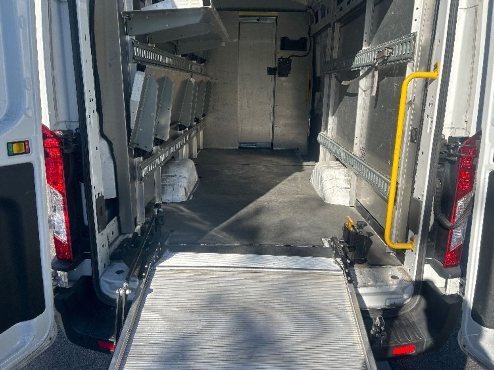 Cargo Van (Panel Van)-Light and Medium Duty Trucks-Ford-2020-Transit 350-City Of Industry-CA-87,663\n\t\tmiles-$ 37,250 - Image 10