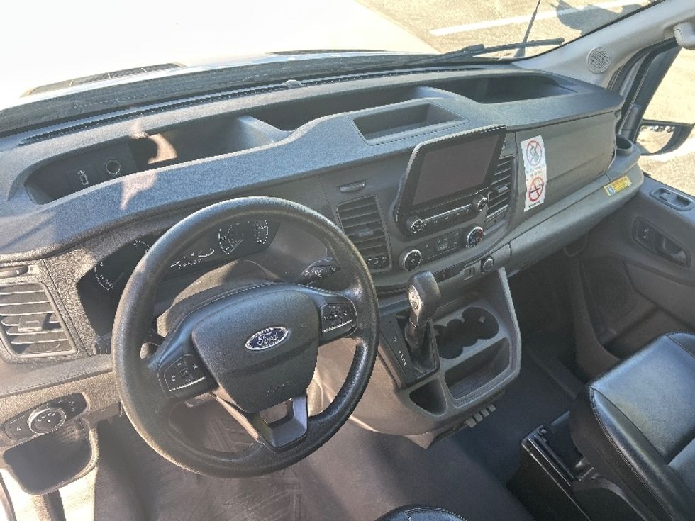 Cargo Van (Panel Van)-Light and Medium Duty Trucks-Ford-2020-Transit 350-City Of Industry-CA-87,663\n\t\tmiles-$ 37,250 - Image 17