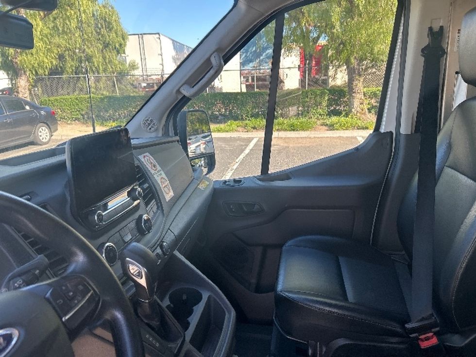 Cargo Van (Panel Van)-Light and Medium Duty Trucks-Ford-2020-Transit 350-City Of Industry-CA-87,663\n\t\tmiles-$ 37,250 - Image 19