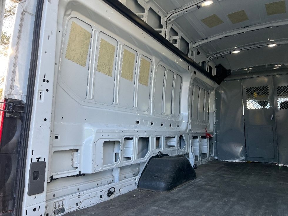 Cargo Van (Panel Van)-Light and Medium Duty Trucks-Ford-2020-Transit 350-Cranbury-NJ-65,846\n\t\tmiles-$ 35,750 - Image 9