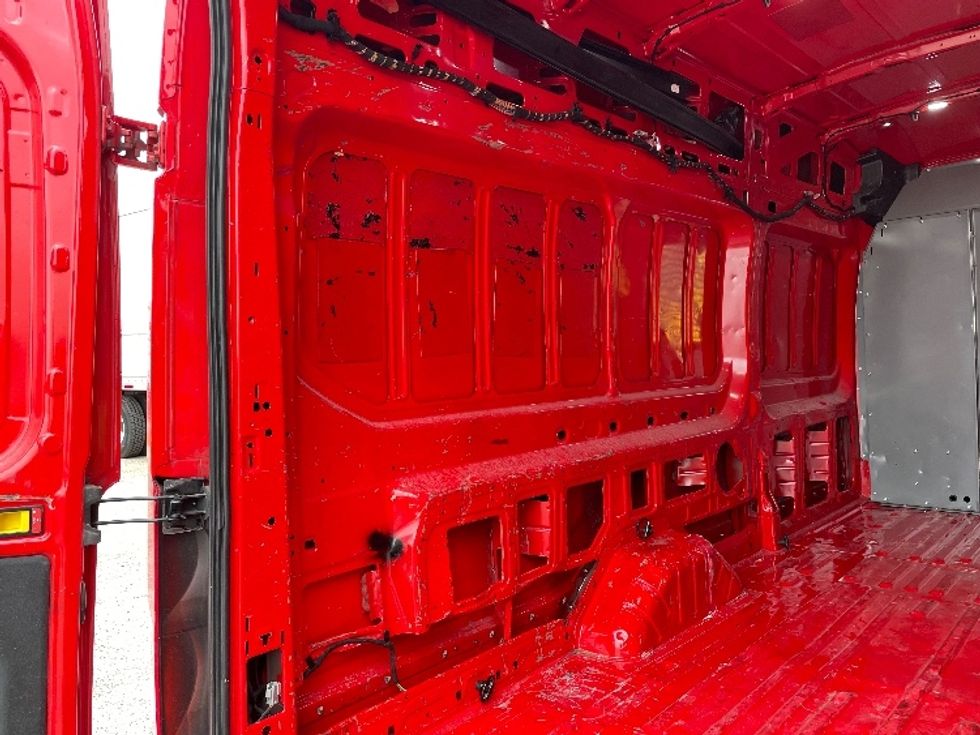 Cargo Van (Panel Van)-Light and Medium Duty Trucks-Ford-2020-Transit 350-Dallas-TX-110,661\n\t\tmiles-$ 29,250 - Image 10
