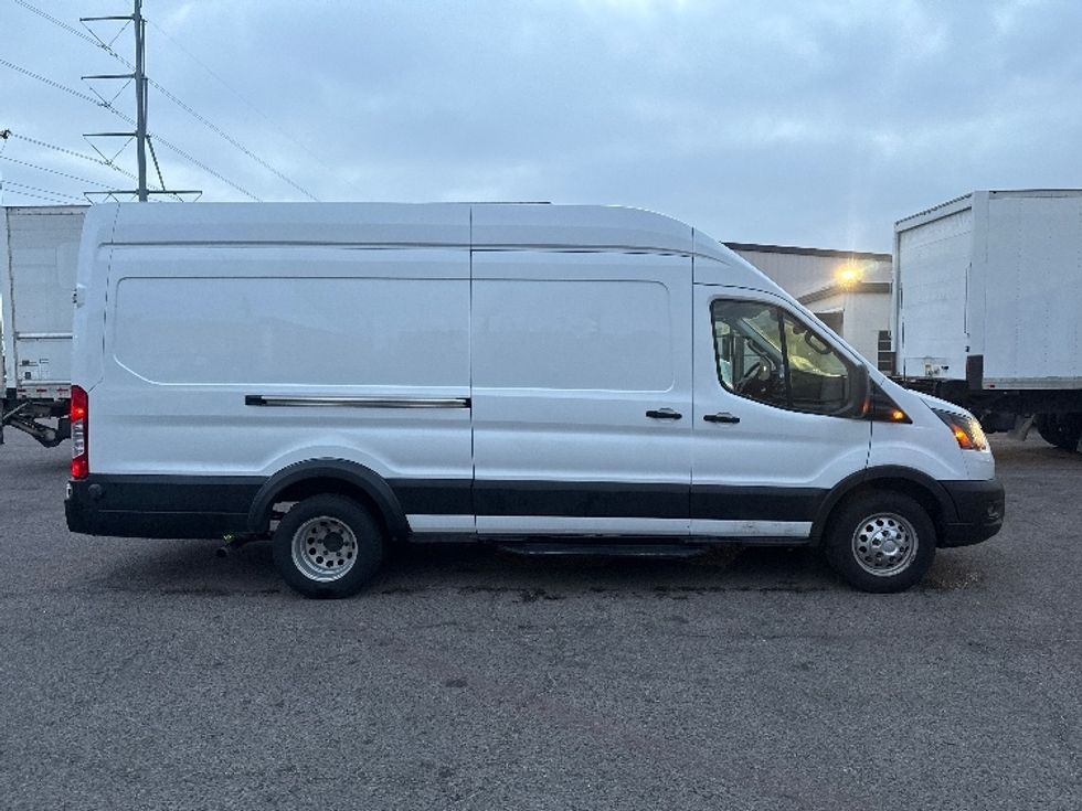 Cargo Van (Panel Van)-Light and Medium Duty Trucks-Ford-2020-Transit 350-Dallas-TX-39,148\n\t\tmiles-$ 41,250 - Image 14