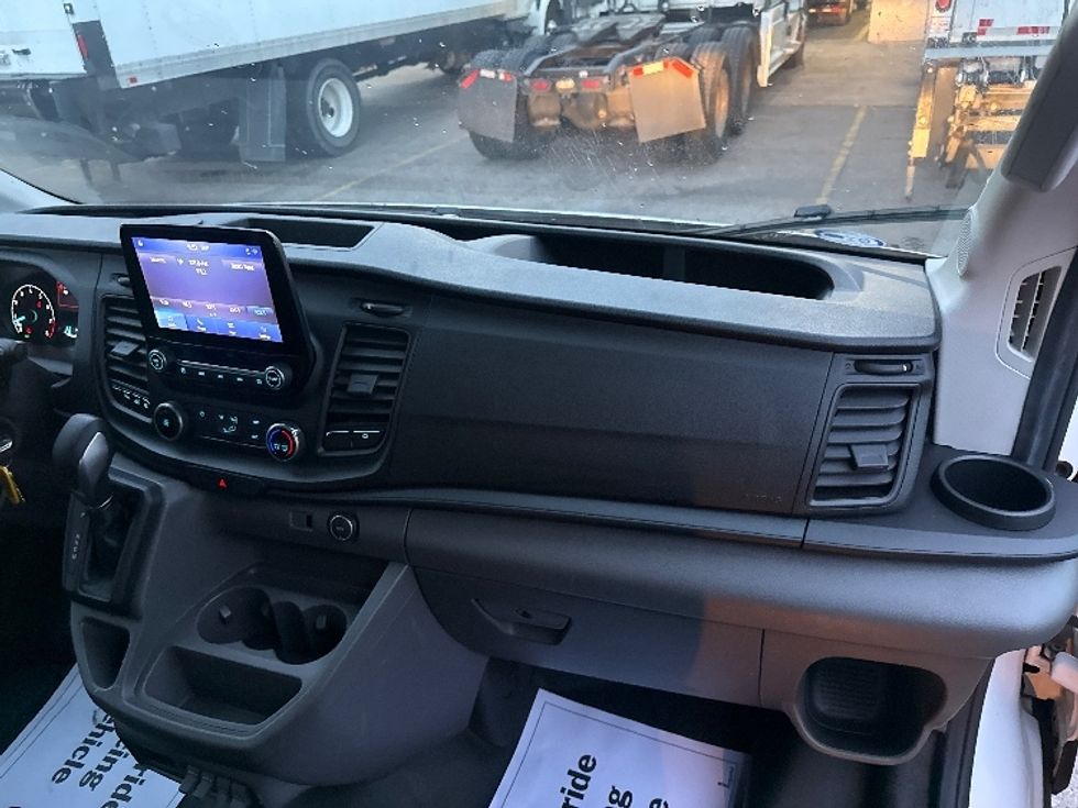 Cargo Van (Panel Van)-Light and Medium Duty Trucks-Ford-2020-Transit 350-Dallas-TX-39,148\n\t\tmiles-$ 41,250 - Image 20