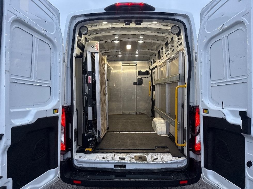 Cargo Van (Panel Van)-Light and Medium Duty Trucks-Ford-2020-Transit 350-Dallas-TX-39,148\n\t\tmiles-$ 41,250 - Image 7