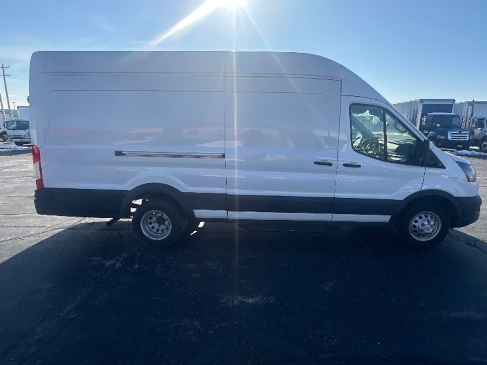 Cargo Van (Panel Van)-Light and Medium Duty Trucks-Ford-2020-Transit 350-East Chicago-IN-32,160\n\t\tmiles-$ 38,500 - Image 12