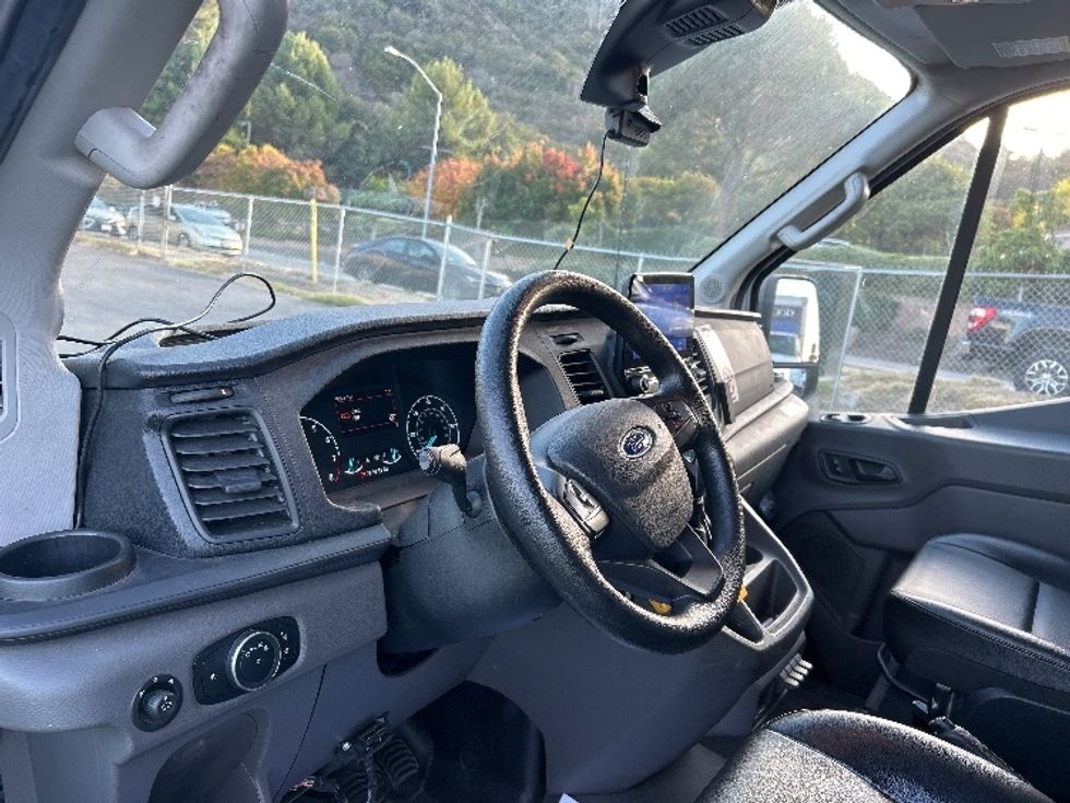 Cargo Van (Panel Van)-Light and Medium Duty Trucks-Ford-2020-Transit 350-Fontana-CA-39,084\n\t\tmiles-$ 39,750 - Image 17