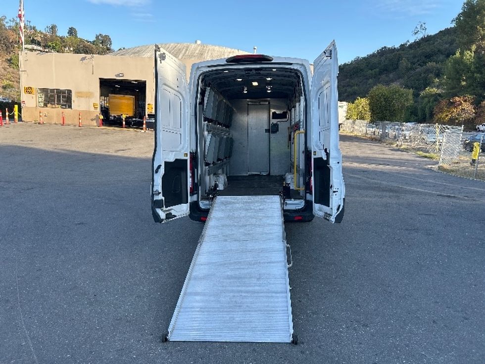 Cargo Van (Panel Van)-Light and Medium Duty Trucks-Ford-2020-Transit 350-Fontana-CA-39,084\n\t\tmiles-$ 39,750 - Image 9