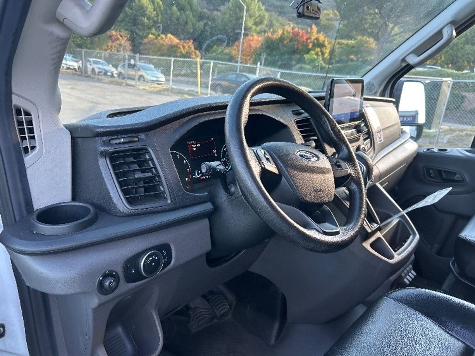 Cargo Van (Panel Van)-Light and Medium Duty Trucks-Ford-2020-Transit 350-Fontana-CA-73,706\n\t\tmiles-$ 38,500 - Image 17