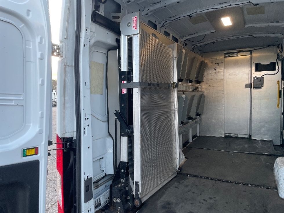 Cargo Van (Panel Van)-Light and Medium Duty Trucks-Ford-2020-Transit 350-Forest Park-GA-61,678\n\t\tmiles-$ 39,500 - Image 11