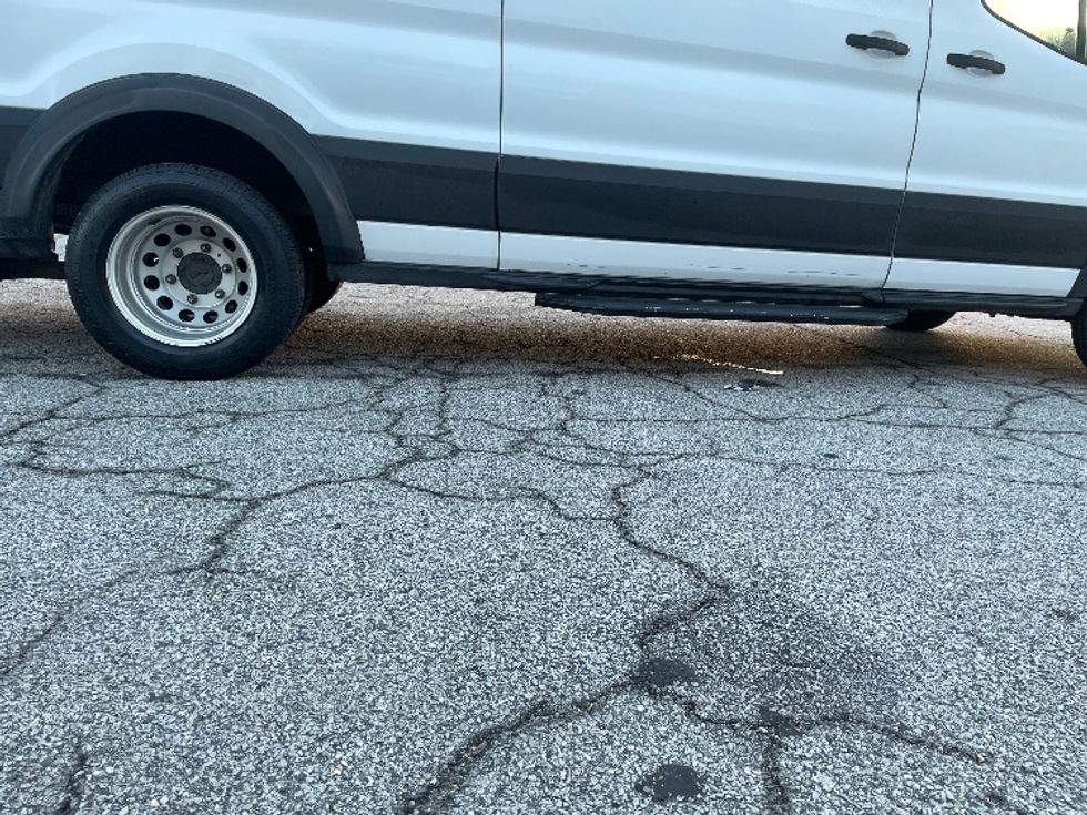 Cargo Van (Panel Van)-Light and Medium Duty Trucks-Ford-2020-Transit 350-Forest Park-GA-61,678\n\t\tmiles-$ 39,500 - Image 14