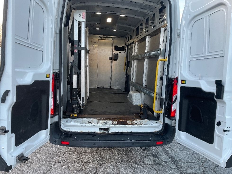 Cargo Van (Panel Van)-Light and Medium Duty Trucks-Ford-2020-Transit 350-Forest Park-GA-61,678\n\t\tmiles-$ 39,500 - Image 9