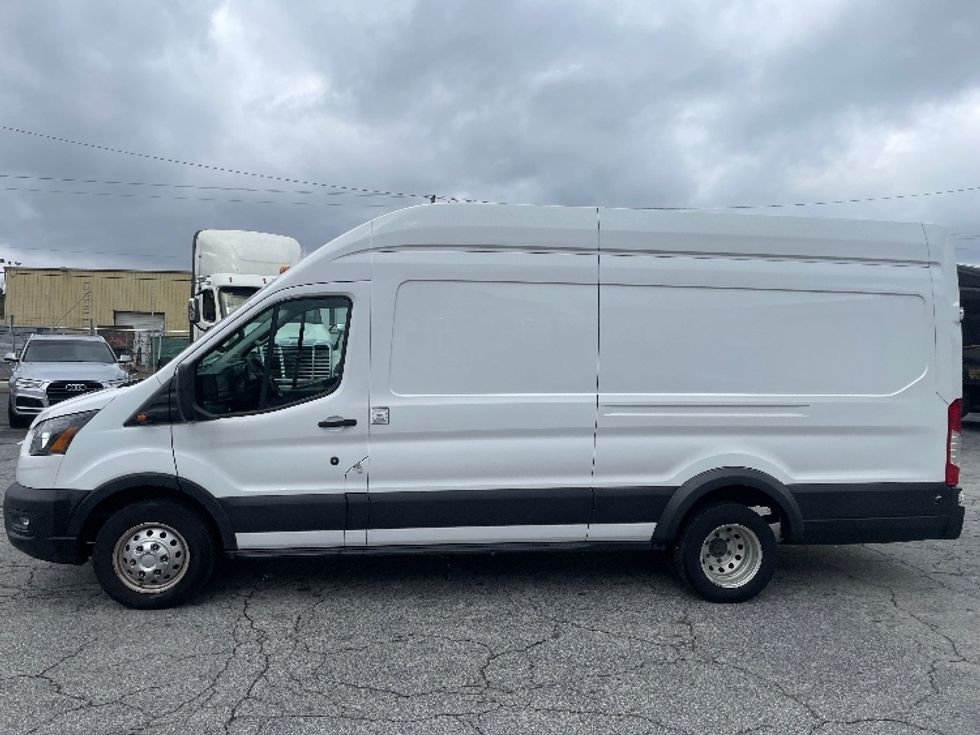 Cargo Van (Panel Van)-Light and Medium Duty Trucks-Ford-2020-Transit 350-Forest Park-GA-67,383\n\t\tmiles-$ 39,000 - Image 4