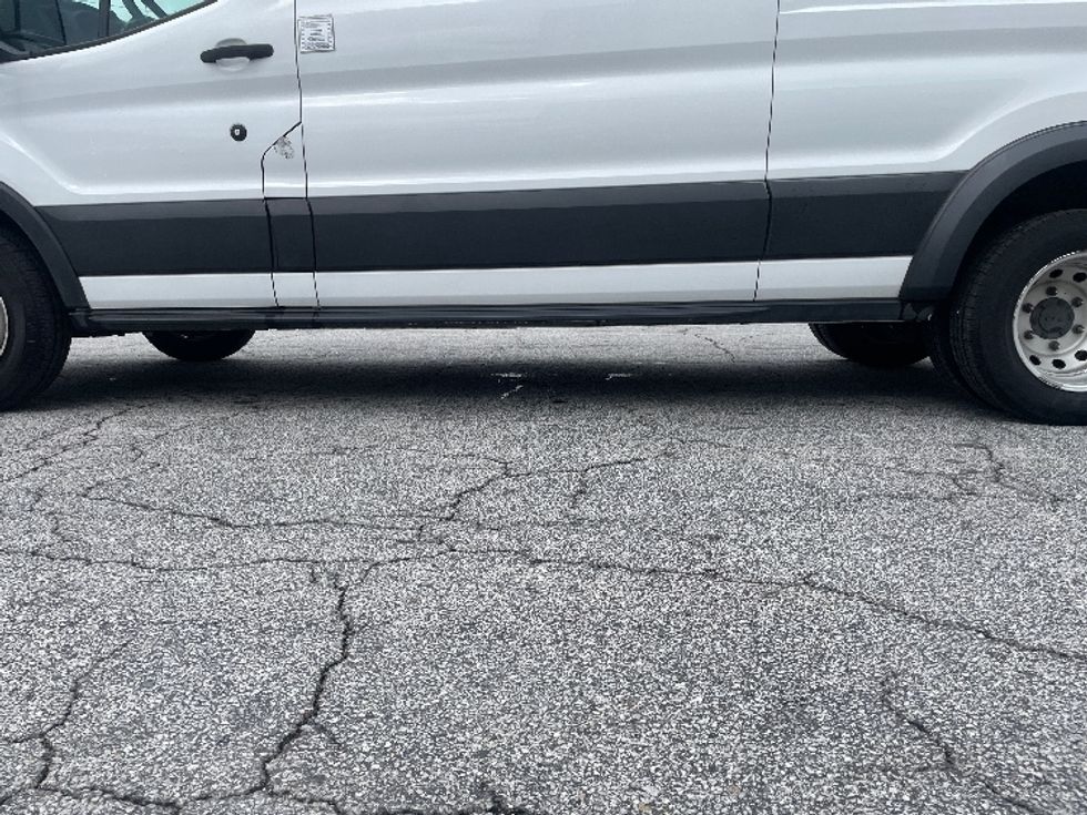 Cargo Van (Panel Van)-Light and Medium Duty Trucks-Ford-2020-Transit 350-Forest Park-GA-67,383\n\t\tmiles-$ 39,000 - Image 5