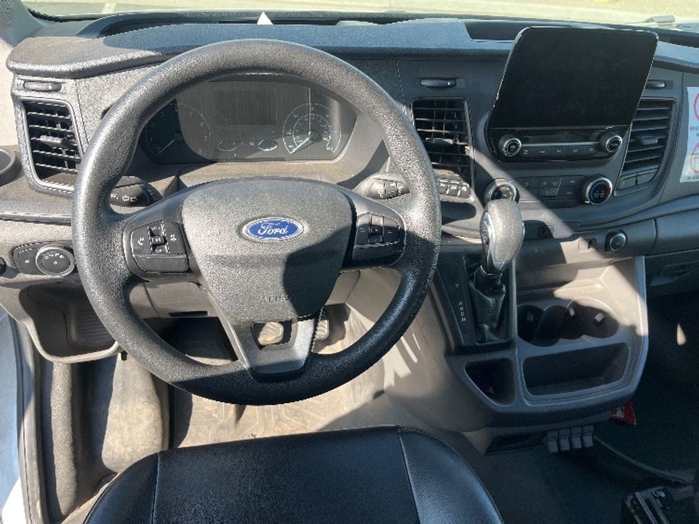 Cargo Van (Panel Van)-Light and Medium Duty Trucks-Ford-2020-Transit 350-Fresno-CA-55,072\n\t\tmiles-$ 38,250 - Image 16